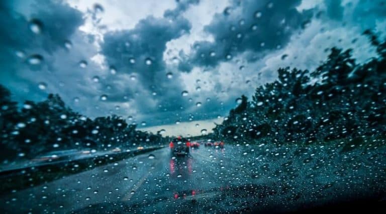 Best Rain Repellents for Windshields (Long Lasting)