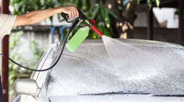 What are some of the top snow foam guns, cannons, and lances?